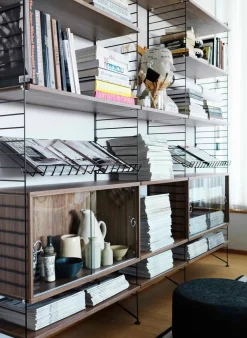 Magasinhylde, metal fra String