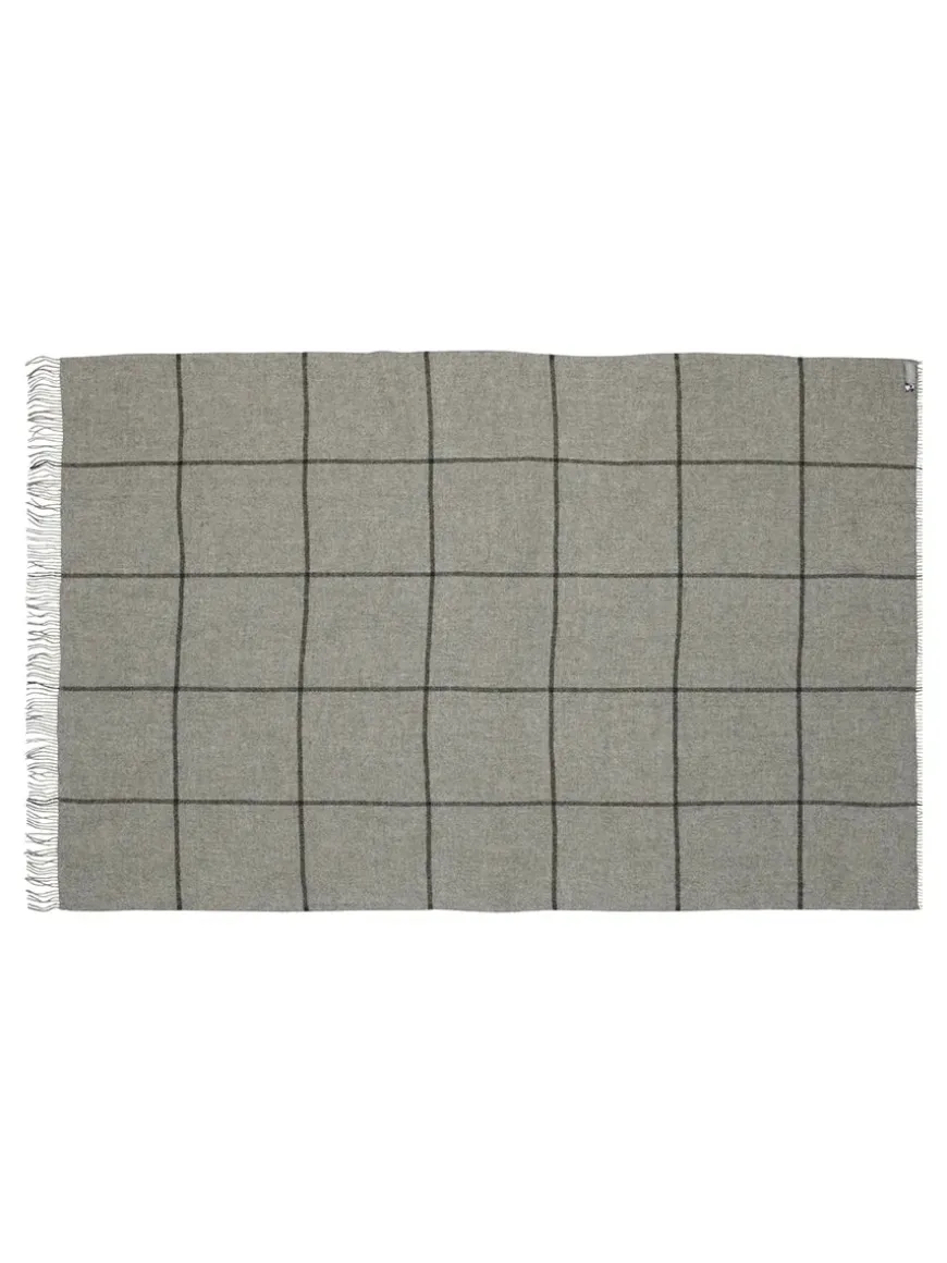 Mandø Plaid, medium grey fra Silkeborg Uldspinderi