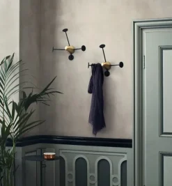 Matégot Knagerække fra GUBI