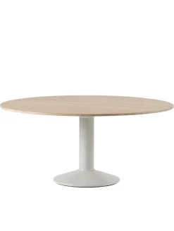 Midst Table Ø 160 cm, oiled oak fra Muuto