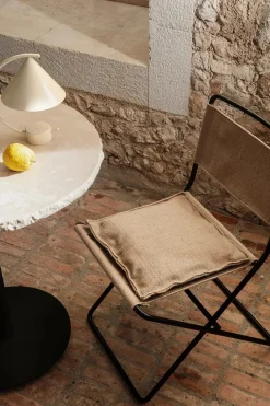 Mineral Café Table fra Ferm Living