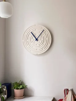 Minos Vægur, meringue white fra raawii