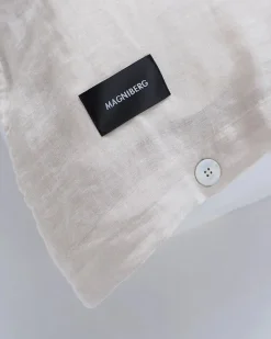 Mother Linen Pillow Cover Single fra Magniberg