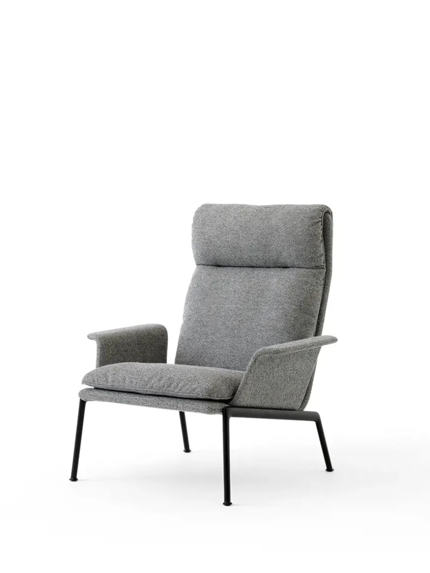 Muno LN17 Lounge Chair fra &Tradition