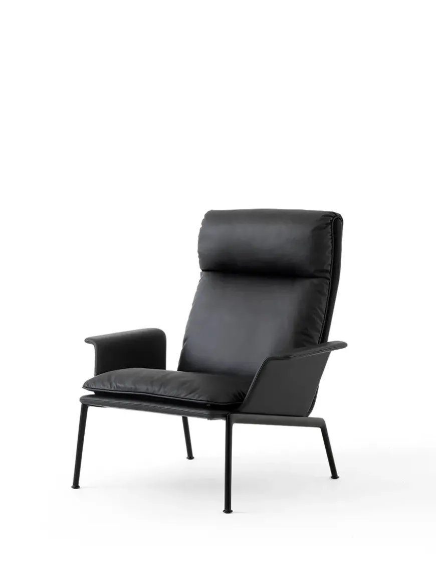 Muno LN17 Lounge Chair fra &Tradition