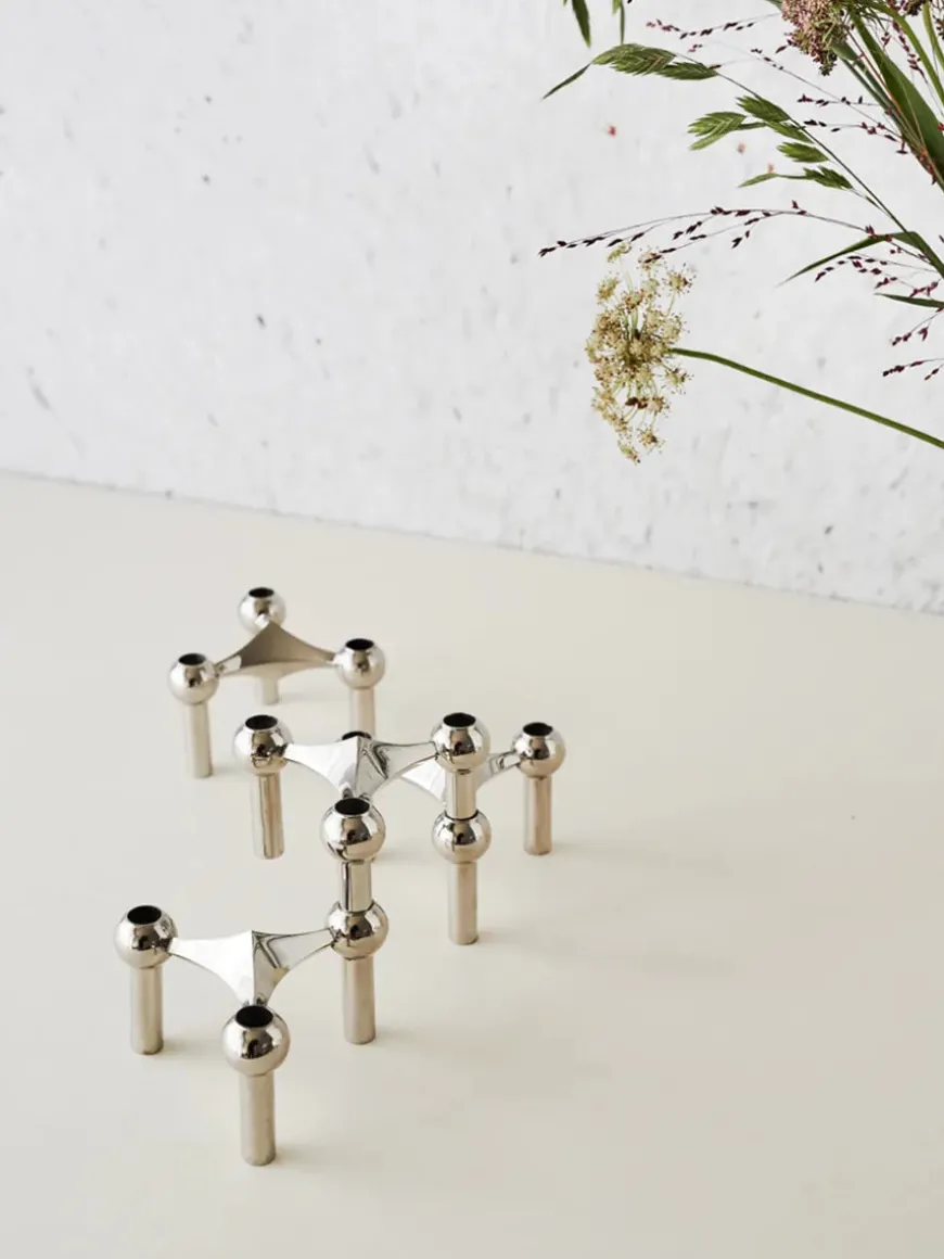 Nagel Lysestage, børstet krom fra STOFF Nagel