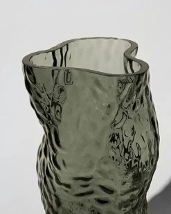Ostrea Vase, midnight blue fra Hein Studio
