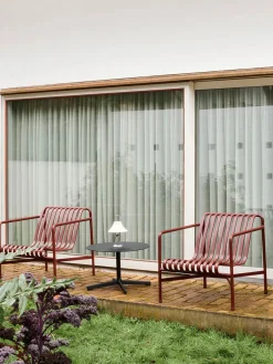 Palissade Lounge Chair Low, hot galvanised fra Hay