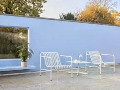 Palissade Lounge Chair Low, hot galvanised fra Hay