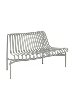 Palissade Park Dining Bench, out, sky grey fra Hay