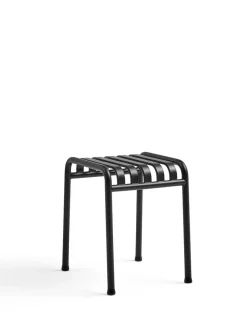 Palissade Stool, iron red fra Hay