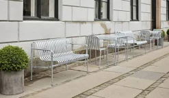 Palissade Table 90x82, olive fra Hay