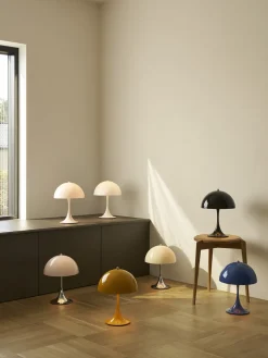 Panthella 250 Portable V3 Bordlampe fra Louis Poulsen