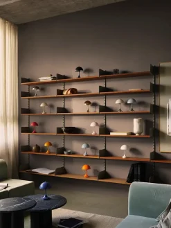 Panthella 160 Portable V3, chrome beige af Verner Panton