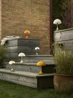 Panthella 160 Portable V3, opal pale blue af Verner Panton