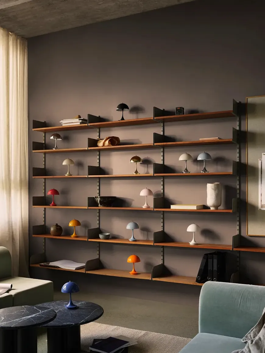 Panthella 160 Portable V3, opal pale rose af Verner Panton