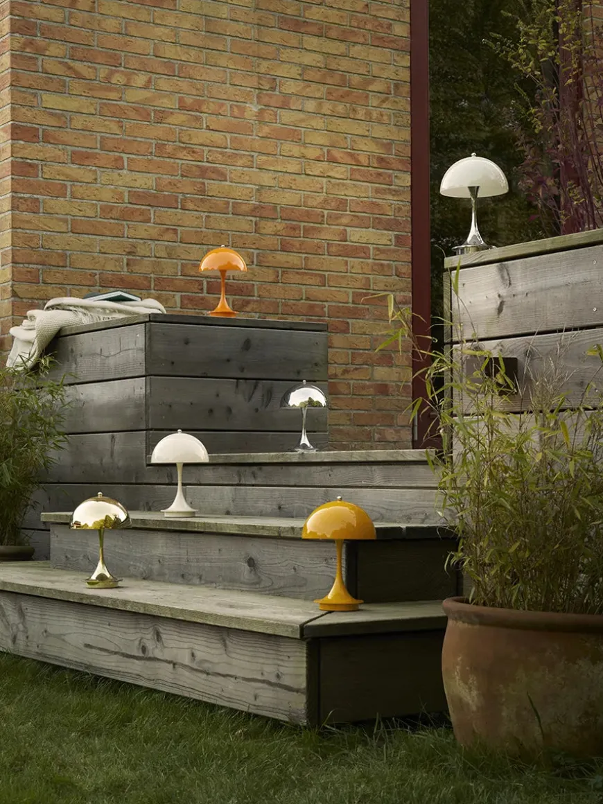 Panthella 160 Portable V3, opal pale rose af Verner Panton