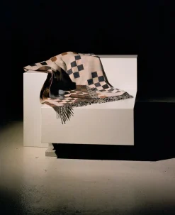 Patch Plaid, saffron/blue/white fra raawii