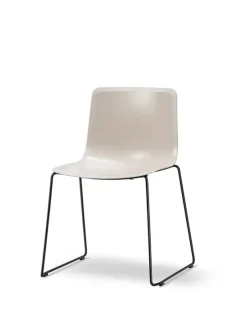 Pato Stol, medestel fra Fredericia Furniture