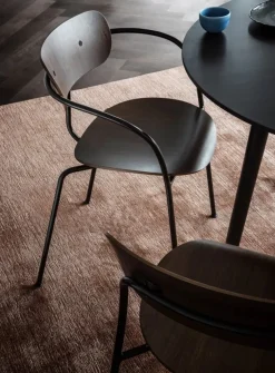 Pavilion Armstol AV2 fra &Tradition