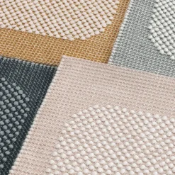 Pebble Rug, 170 x 240 cm fra Muuto