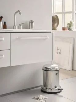 Pedalspand VIPP14 - 8 L, sort fra Vipp