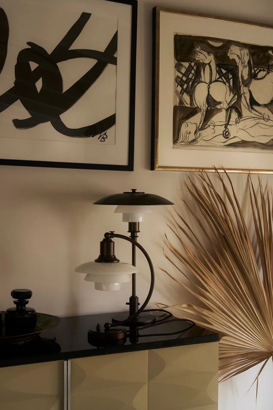 PH 2/2 Luna Bordlampe, Aged Brass fra Louis Poulsen