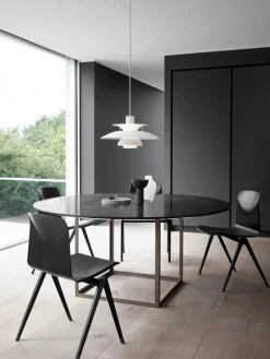 PH 5 Pendant, Monochrome Pale Blush af Poul Henningsen