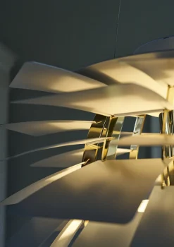 PH Artichoke Dusty Blue/Brass fra Louis Poulsen