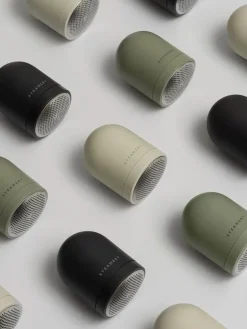 Pilo No.2 Fabric Shaver, Sand fra Steamery Stockholm