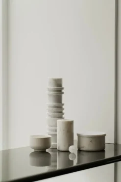 Pisu 05 Bowl, vanilla white fra Louise Roe