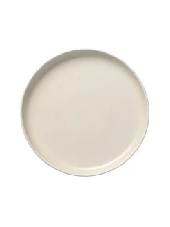 Pisu 16 Plate, vanilla white fra Louise Roe