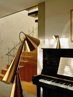 Pose Task LED Bordlampe fra Tom Dixon