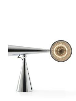 Pose Task LED Bordlampe fra Tom Dixon