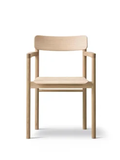 Post Spisebordsstol, eg lys olie fra Fredericia Furniture