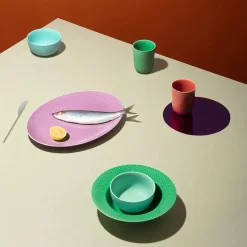 Rhombe ovalt fad, lys lilla fra Lyngby Porcelæn