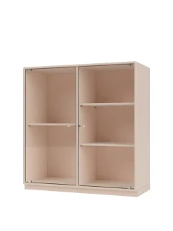 Ripple II Vitrineskab, inkl. sokkel fra Montana