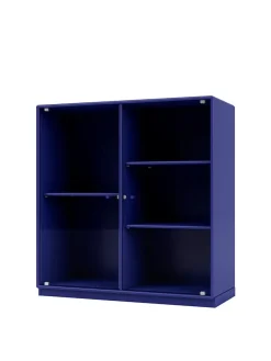 Ripple II Vitrineskab, inkl. sokkel fra Montana