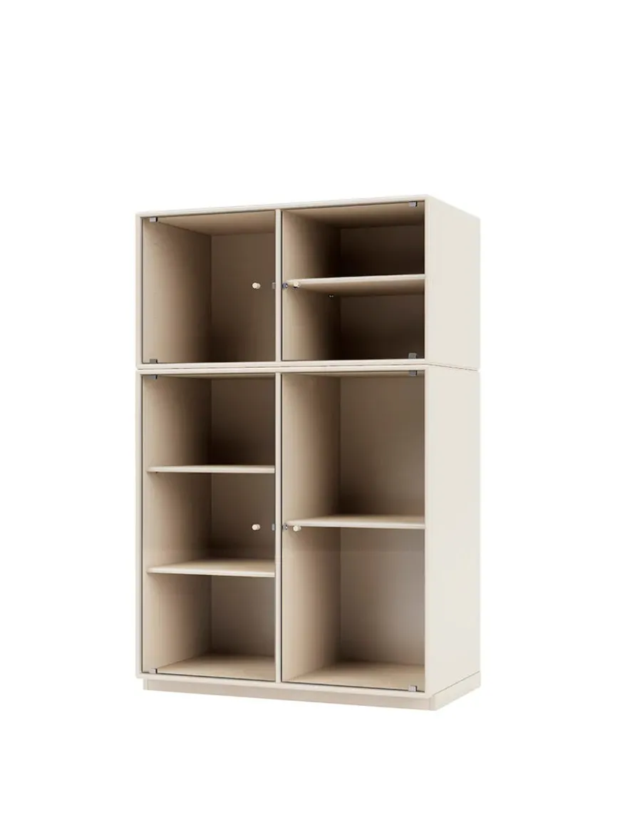 Ripple III Vitrineskab, inkl. sokkel fra Montana