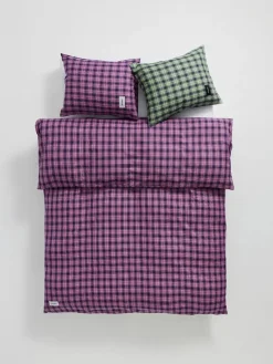 Rodeo Pillow Case, neon pink check fra Magniberg