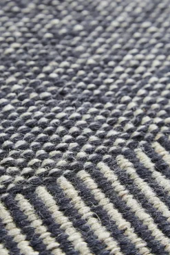Rombo Rug, grey fra Woud