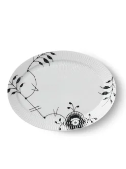 Royal Copenhagen Sort Mega Riflet, oval tallerken 28 cm