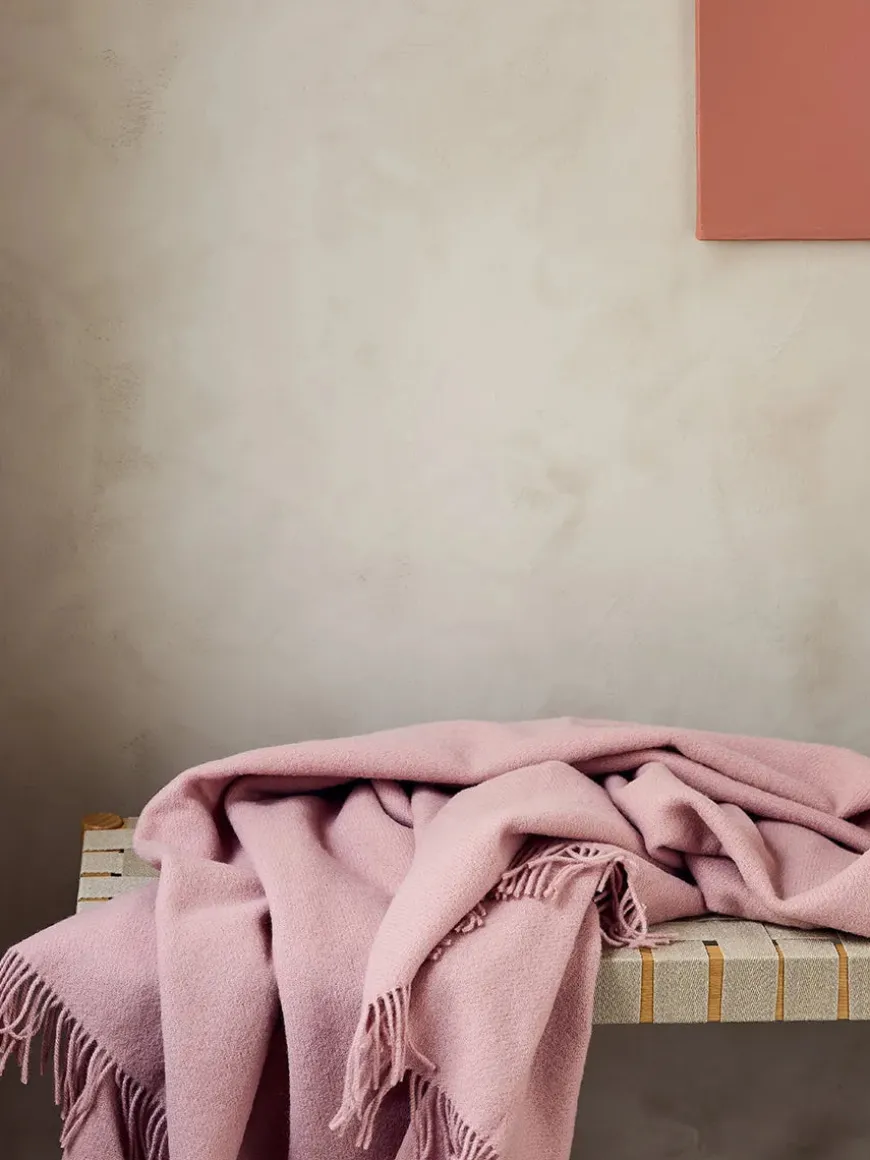 Season Plaid, latte beige fra Silkeborg Uldspinderi