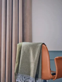 Secret Plaid, blush/rosa fra Silkeborg Uldspinderi