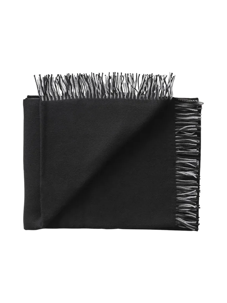 Secret Plaid, granite/black fra Silkeborg Uldspinderi