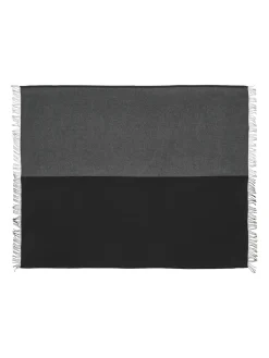 Secret Plaid, granite/black fra Silkeborg Uldspinderi