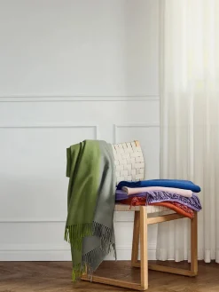 Secret Plaid, indigo/cobalt fra Silkeborg Uldspinderi