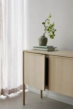 Skagerak Jut Cabinet fra Fritz Hansen