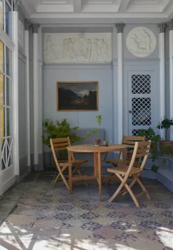 Skagerak Selandia Sæt, 2 armstole og Ø 94 bord fra Fritz Hansen