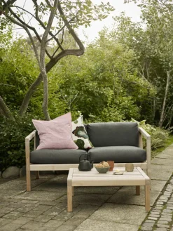 Skagerak Virkelyst 2 pers. Sofa, Charcoal fra Fritz Hansen